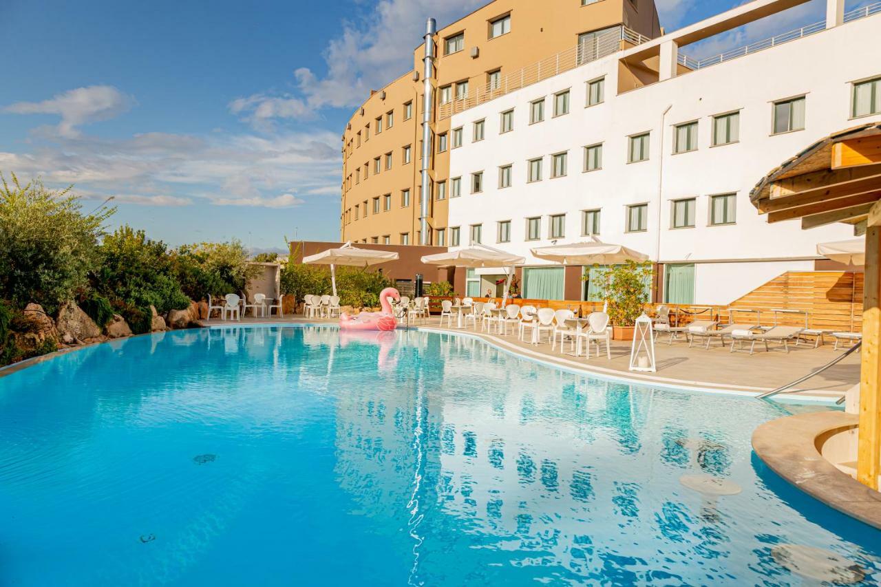 Mercure מלון אולביה